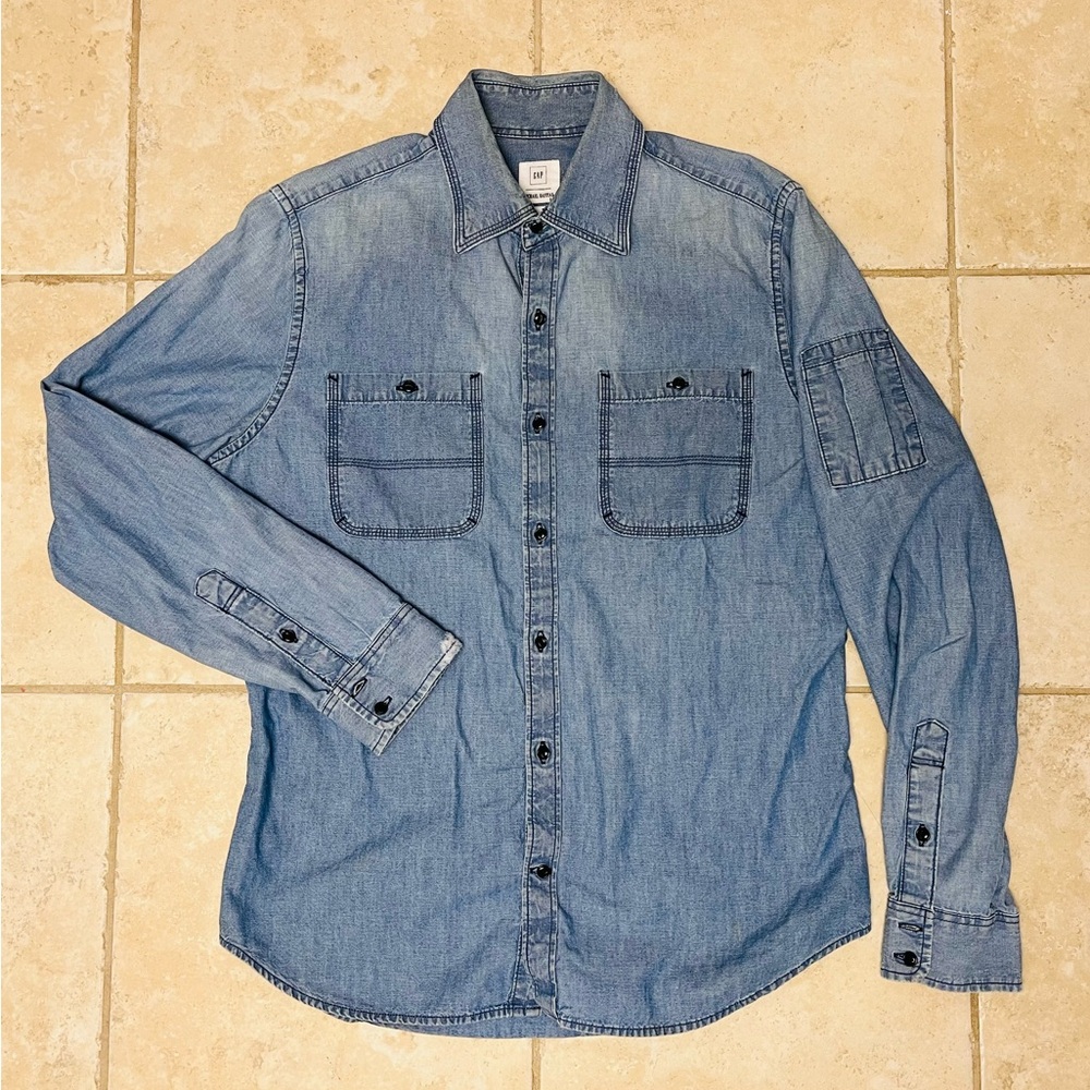 GAP collaboration with Michael Bastion… Blue chambray MED but fits as SMALL